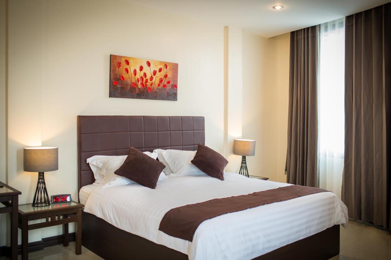 Centerpoint Boutique Hotel Vientiane Exterior photo