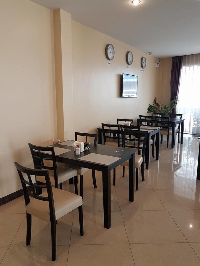Centerpoint Boutique Hotel Vientiane Exterior photo